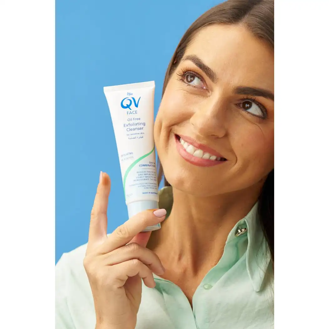 QV FACE OIL FREE CLEANSER OILY&COMB SKIN 75G - Image 5